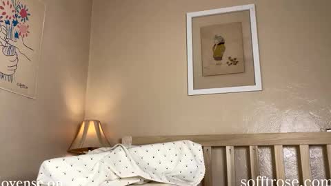 Snapshot of sofftrose chatting on February 17, 1:04 am Julia    online show from February 17, 1:04 am