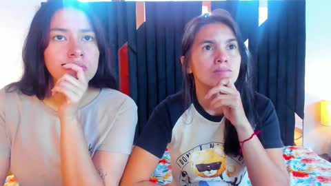 Snapshot of soffy_and_mia chatting on October 7, 12:56 pm soffy and mia online show from October 7, 12:56 pm