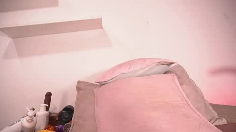 Snapshot of sofi_decker chatting on September 17, 3:10 am Sofia online show from September 17, 3:10 am