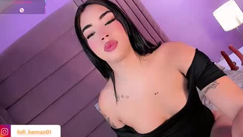 sofi_hdzz online show from June 5, 10:26 pm