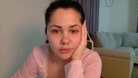 sofi moon26 online show from February 14, 10:12 pm