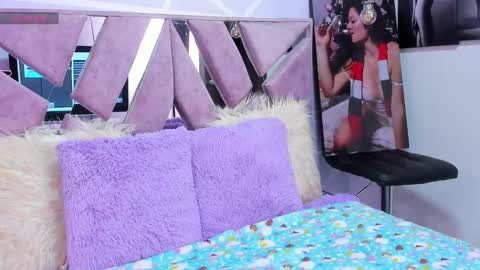 Snapshot of sofi_noa chatting on March 3, 11:22 am Sofi Noa online show from March 3, 11:22 am