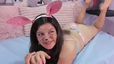 Snapshot of sofi_noa chatting on March 12, 5:28 pm Sofi Noa online show from March 12, 5:28 pm