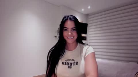 Sofi Saenzz  online show from October 7, 12:06 am
