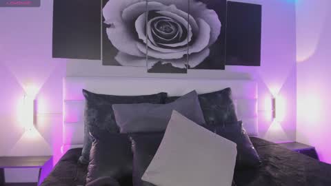 Snapshot of sofi_sp chatting on October 10, 11:49 am sofi_sp online show from October 10, 11:49 am