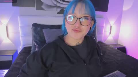 Snapshot of sofi_sp chatting on October 6, 11:39 am sofi_sp online show from October 6, 11:39 am