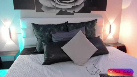 Snapshot of sofi_sp chatting on September 20, 1:03 pm sofi_sp online show from September 20, 1:03 pm