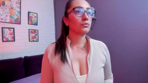 sofi  online show from March 11, 4:26 am