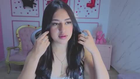 sofia_brooks_t online show from March 22, 12:31 pm