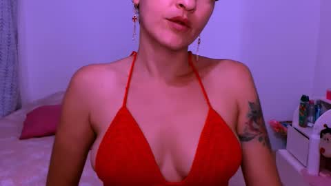 Snapshot of sofia_mark20 chatting on February 10, 9:58 pm Sofia  online show from February 10, 9:58 pm