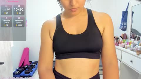 sofia_new online show from March 3, 8:05 pm