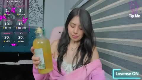 sofiaagp online show from April 13, 8:02 pm