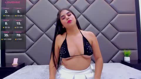 sofiaballack online show from October 18, 12:31 pm