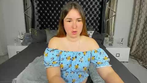 sofii_darling online show from March 15, 5:38 pm