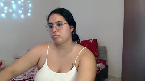 Snapshot of sofimabelnasty19 chatting on October 26, 2:01 am sofi online show from October 26, 2:01 am
