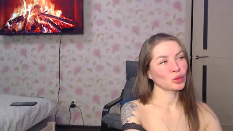  Kaitbrunette and SofiblondeWelcome room Private is Open  Make us happy online show from February 16, 8:01 am