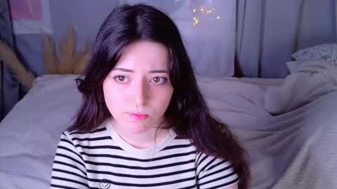 softamora online show from January 10, 6:52 am