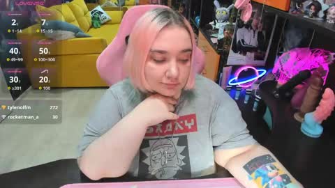 Sofie online show from June 3, 4:26 am