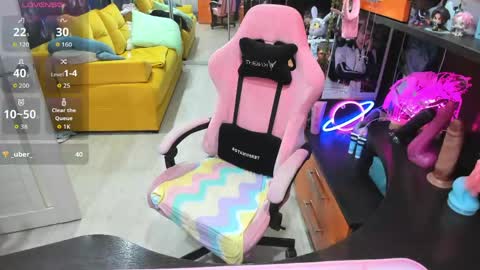 Sofie online show from May 14, 3:59 am