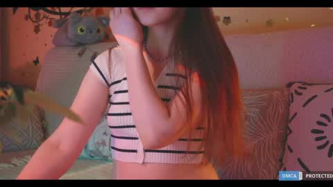 Lisa  online at  .11 from about utc online show from April 4, 8:38 pm