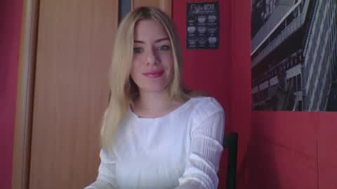 softy_aura online show from April 18, 3:14 pm