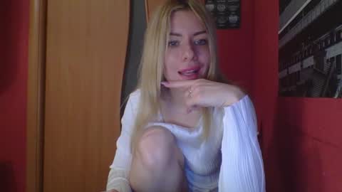 softy_aura online show from April 18, 7:07 pm