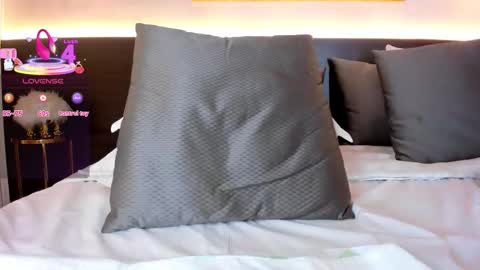 Sol Avelar online show from October 24, 4:57 am