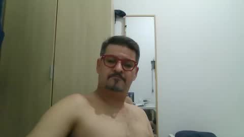 Snapshot of solitariodf2022 chatting on October 14, 12:13 am solitariodf2022 online show from October 14, 12:13 am