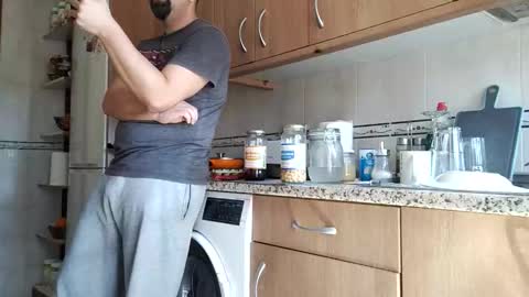 solo4u2 online show from March 31, 10:59 am