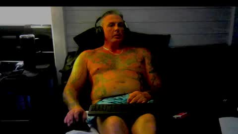 I love watching beautiful women play with themselves online show from August 1, 5:20 am