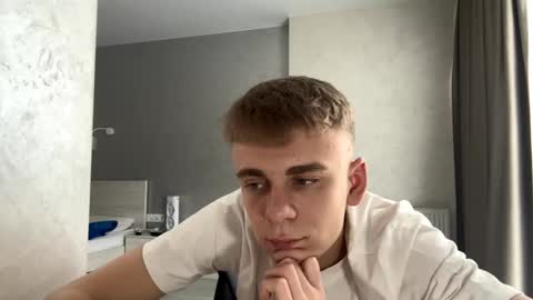 Jett online show from March 18, 1:39 pm