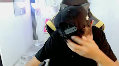 ESTEBAN online show from July 6, 11:17 pm