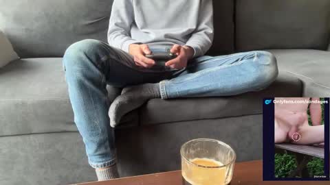 Sondages online show from February 13, 11:57 am