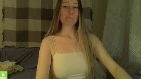 Mary online show from December 18, 2:38 pm