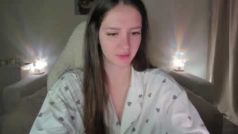 Snapshot of sonia_moon_ chatting on October 7, 2:29 am sonia_moon_ online show from October 7, 2:29 am