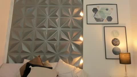 Sophia online show from April 23, 1:13 pm