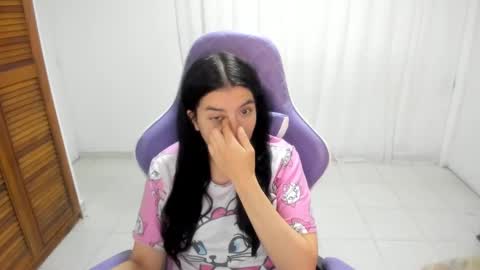 Sara Sophia online show from October 9, 8:03 pm