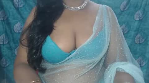 Snapshot of sophia_indian chatting on October 22, 6:16 am Sophia Tamil online show from October 22, 6:16 am