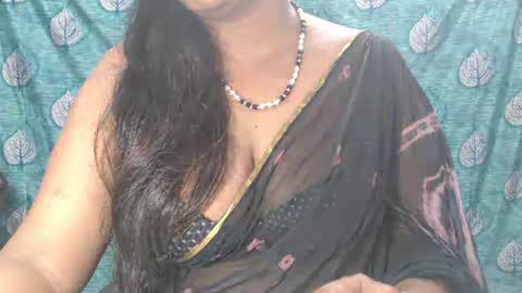 Snapshot of sophia_indian chatting on March 3, 3:32 pm Sophia Tamil online show from March 3, 3:32 pm