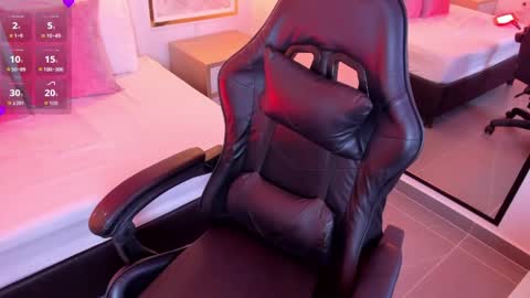 sophia_solerr online show from April 9, 4:49 am