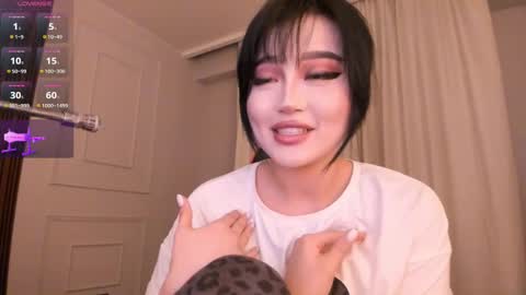 Snapshot of sophia_squirtits chatting on February 22, 1:46 pm QUEEN OF SQUIRT online show from February 22, 1:46 pm