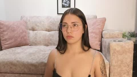 sophiacolemann online show from April 22, 8:27 pm