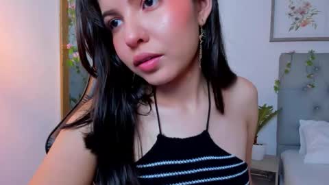 Sophia Howland online show from February 21, 9:18 pm