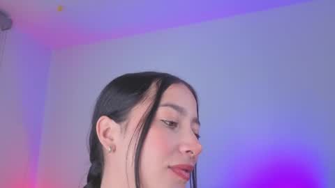 Sophie  online show from May 8, 2:23 pm