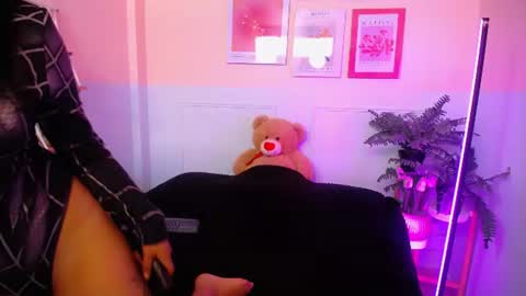 Sophie  online show from June 12, 11:31 am