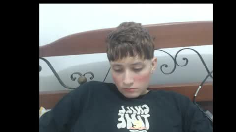 sophie online show from April 27, 6:49 pm