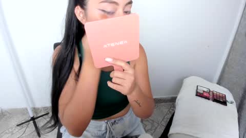 Sophie online show from January 4, 12:05 am