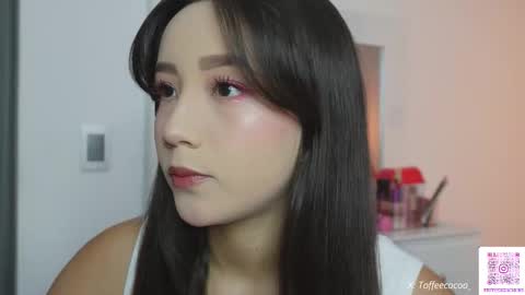 Sophie or Sof online show from February 6, 12:36 am