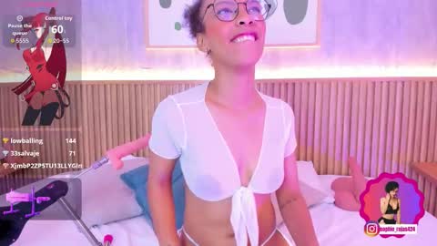 sophie_rojas online show from September 26, 4:42 am
