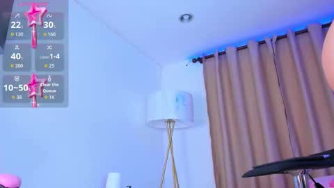 Sarah sophia  online show from November 23, 8:29 pm